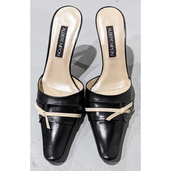Albert Nipon Leather Heeled Mules Shoes - Picture 4 of 8